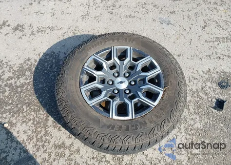 2023 Chevrolet Colorado 4Wd Short Box Z71 from USA, damaged, VIN 1GCPTDEK9P1127549